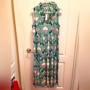 Woman's sleeveless floral dress. NWT